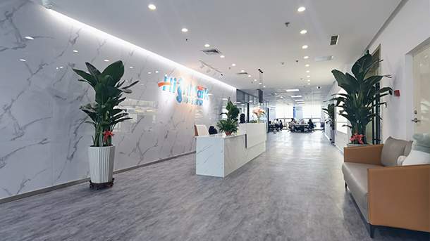 多方位的人文關(guān)懷