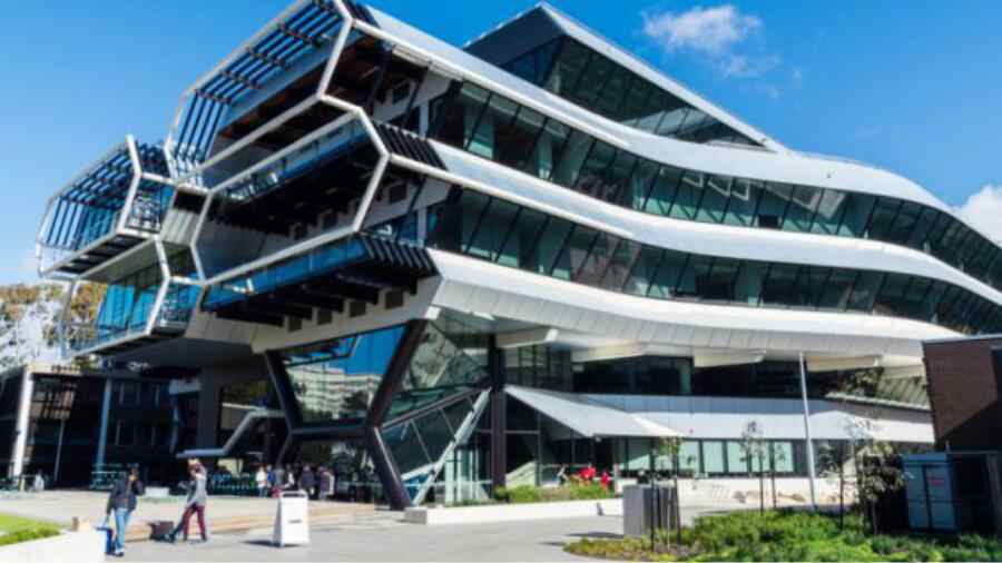 莫納什大學(xué)前置課補考掛科了怎么辦